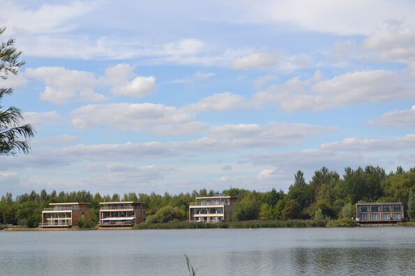 Lakes by Yoo 12